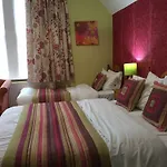 بيت ضيافة The Priory 4*