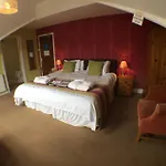 بيت ضيافة The Priory 4*