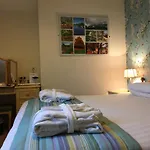 بيت ضيافة The Priory 4*