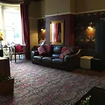 بيت ضيافة The Priory 4*