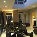 The Priory بيت ضيافة 4*