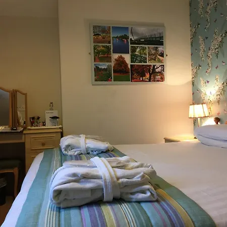 Pensjonat The Priory 4*