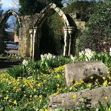 The Priory Pensjonat 4*